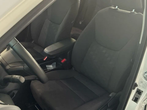 Toyota Yaris TOYOTA ACTIVE PLUS 120H