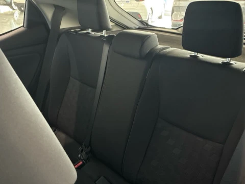 Toyota Yaris TOYOTA ACTIVE PLUS 120H