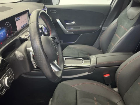 Mercedes-Benz Clase A 200 d Compacto