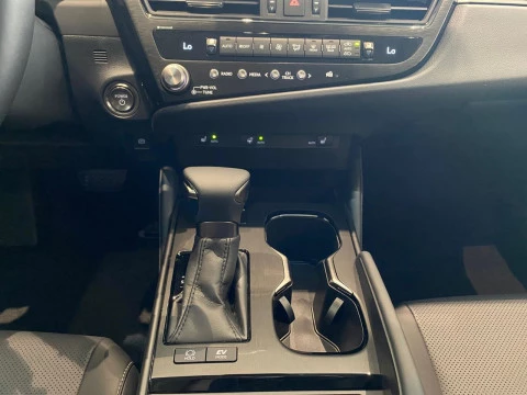 Lexus ES 2.5 300h Premium