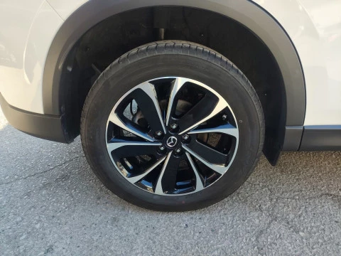 Mazda CX-5 e-SKY G MHEV 2.0 121kW Center-Line Plus