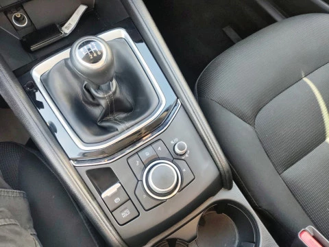 Mazda CX-5 e-SKY G MHEV 2.0 121kW Center-Line Plus