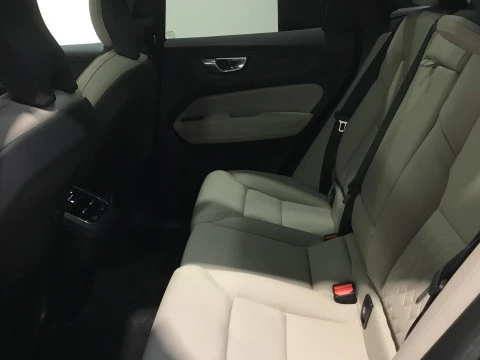 Volvo XC60 XC60 Ultra, B5 AWD Mild hybrid, Gasolina, Dark