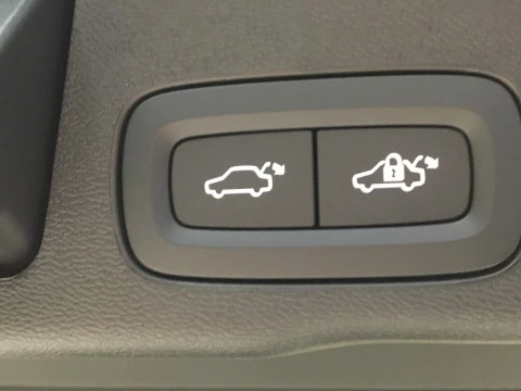 Volvo XC60 XC60 Ultra, B5 AWD Mild hybrid, Gasolina, Dark