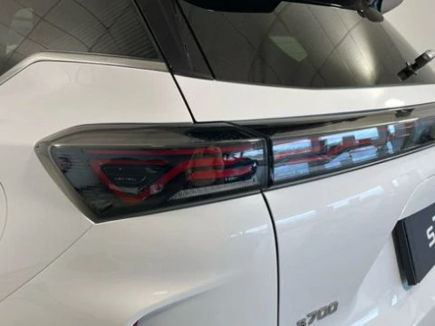 EBRO S700 1.6 TGDI Luxury 7 DCT