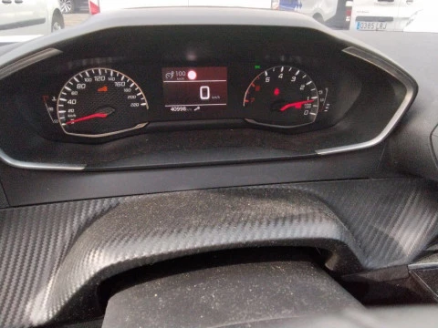 Peugeot 2008 Active Pack BlueHDI 81kW (110CV)