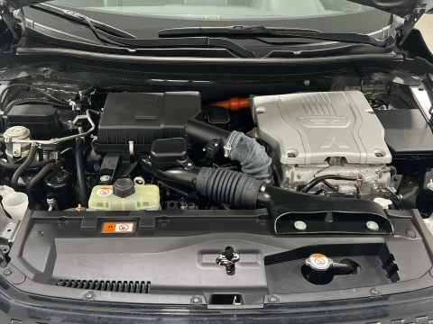 Mitsubishi Eclipse Cross 2.4 PHEV Kaiteki Auto 4WD