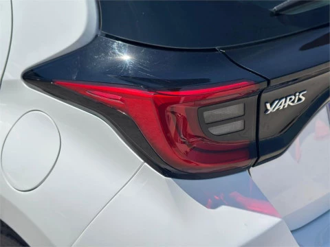 Toyota Yaris 5P Active Tech 120H e-CVT