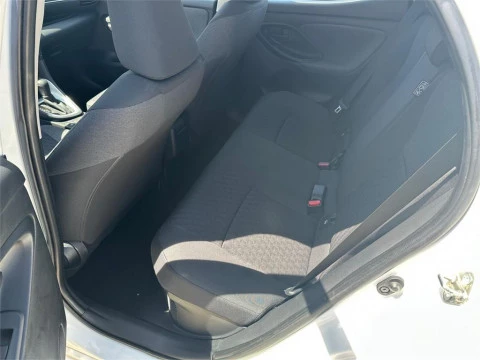Toyota Yaris 5P Active Tech 120H e-CVT