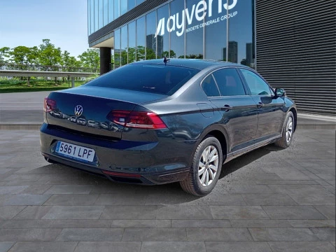 Volkswagen Passat Business 2.0 TDI 110kW (150CV)