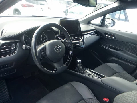 Toyota C-HR 1.8 125H Advance