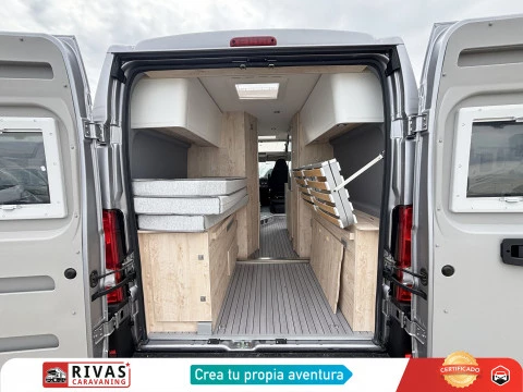 CLEVER CELEBRATION 600 CAMPER