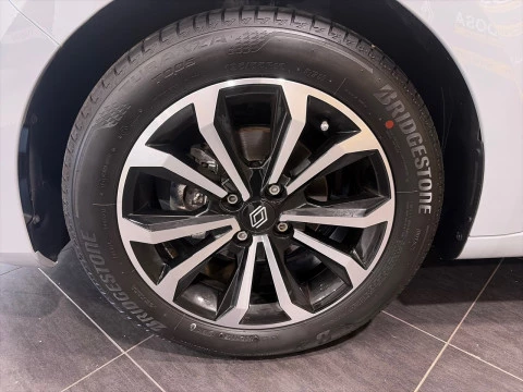 Renault Clio techno Eco-G 100cv (74kW)