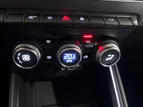 Renault Clio techno Eco-G 100cv (74kW)