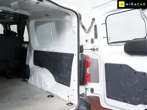 Opel Vivaro 2.0 Diesel M Standard Express 107 kW (145 CV)