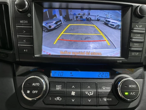 Toyota Rav4 2.0D 150D 2WD Advance