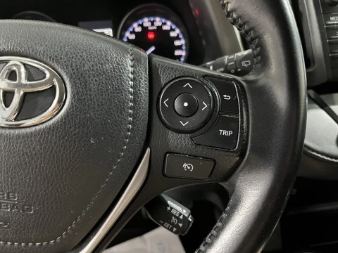 Toyota Rav4 2.0D 150D 2WD Advance