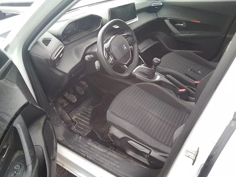 Peugeot 2008 Active BlueHDI 81kW (110CV)