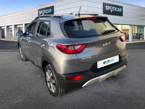 Kia Stonic 1.2 DPi 62kW (84CV) Concept