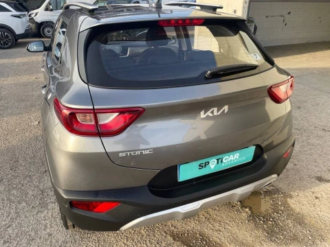 Kia Stonic 1.2 DPi 62kW (84CV) Concept