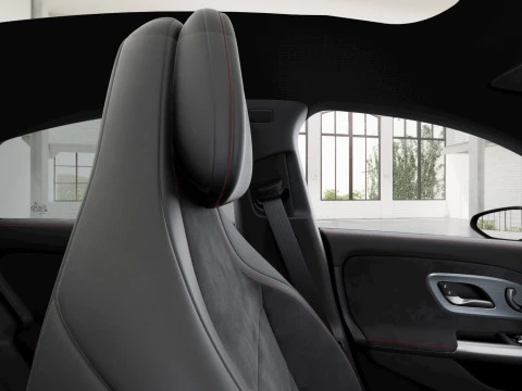 Mercedes-Benz Clase CLA  180 con tecnología híbrida