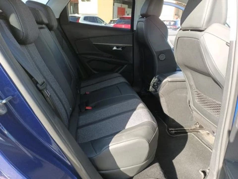 Peugeot 3008 Hybrid 225 e-EAT8 Allure