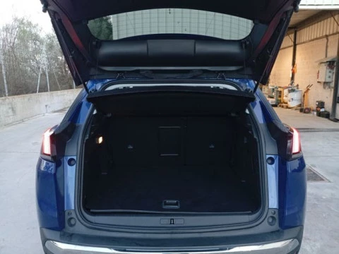 Peugeot 3008 Hybrid 225 e-EAT8 Allure