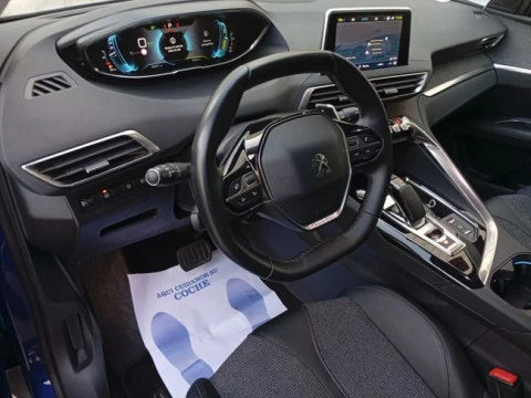 Peugeot 3008 Hybrid 225 e-EAT8 Allure