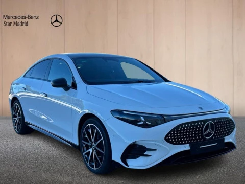 Mercedes-Benz CLA  250+ con tecnologia EQ