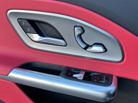 Mercedes-Benz CLA  250+ con tecnologia EQ