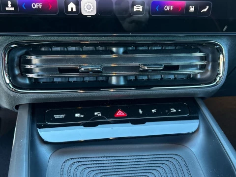 Mercedes-Benz CLA  250+ con tecnologia EQ