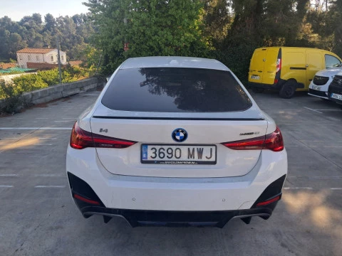 BMW i4 eDrive40