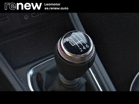 Renault Captur   TCe Techno 67kW