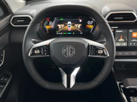 MG ZS Hybrid+ Luxury