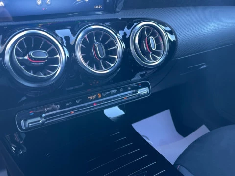 Mercedes-Benz Clase CLA  250 e Shooting Brake