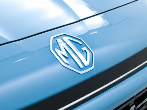 MG HS PHEV 1.5T PHEV COMFORT 272 5P