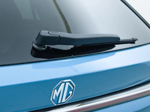 MG HS PHEV 1.5T PHEV COMFORT 272 5P