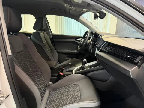Audi A1 Sportback Adrenalin 30 TFSI 81kW S tron