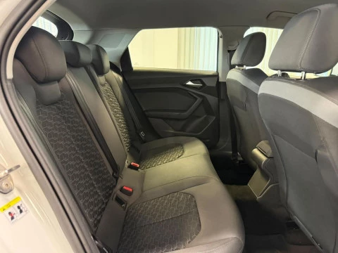 Audi A1 Sportback Adrenalin 30 TFSI 81kW S tron
