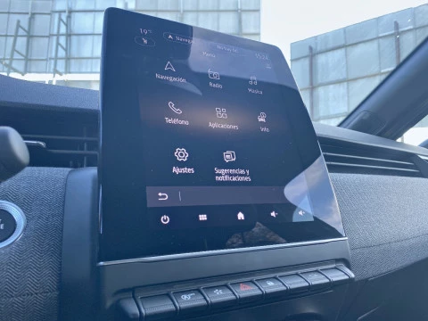 Renault Clio techno Eco-G 100cv (74kW)