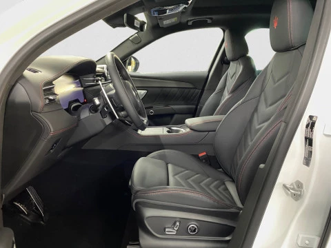 Maserati Grecale Trofeo V6 530CV AWD