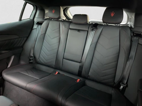 Maserati Grecale Trofeo V6 530CV AWD