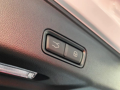 Maserati Grecale Trofeo V6 530CV AWD