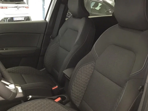 Renault Captur  TCe Mild hybrid Evolution EDC 117kW