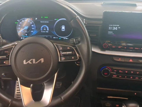 Kia XCeed 1.6 GDi PHEV 104kW (141CV) eTech