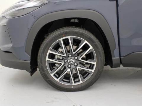 Toyota Corolla CX Corolla Cross - MC25