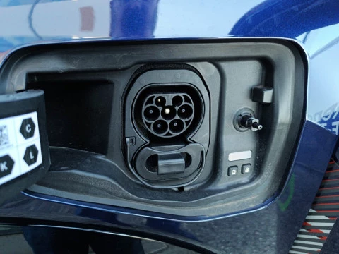 Renault R5 R5 BEV 52KWH ICONIC CINQ AUTONOMIA CONFORT 5P