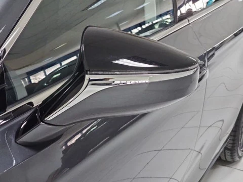 Lexus ES 2.5 300h Premium