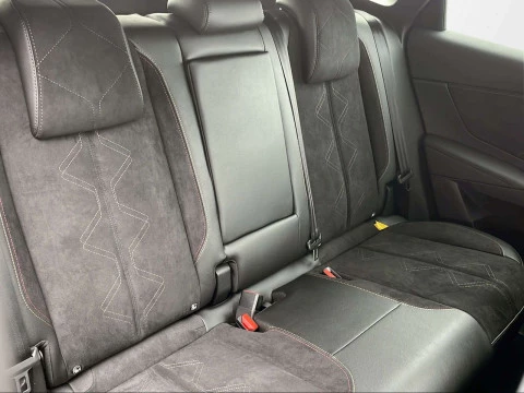 DS 7 PLUG-IN HYBRID 225 ÉDITION FRANCE