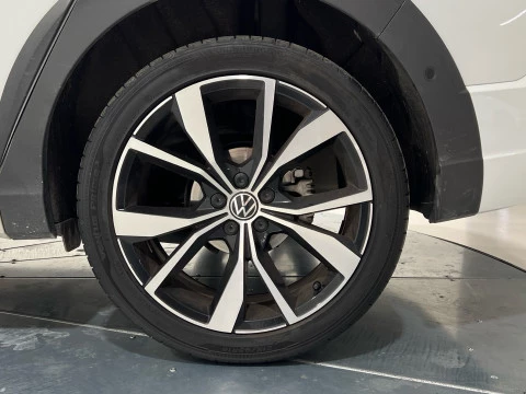 Volkswagen Taigo R-Line 1.0 TSI 81kW (110CV) DSG